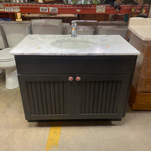 Load image into Gallery viewer, Freestanding 38&quot; Single Vanity
