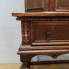 Load image into Gallery viewer, George Hummel &amp; Sons Jacobean Revival Hutch
