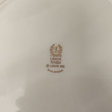 Load image into Gallery viewer, Lenox &#39;Tuxedo&#39; Gold Banded China - 44 Piece Set
