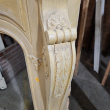 Load image into Gallery viewer, Curved Mantel with Shell Motif Trim
