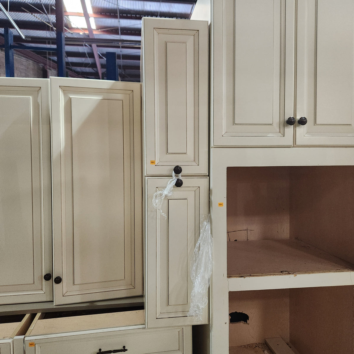 32 Piece Set of Glazed Kitchen Cabinets with Glass Panel Doors – Community  Forklift Marketplace