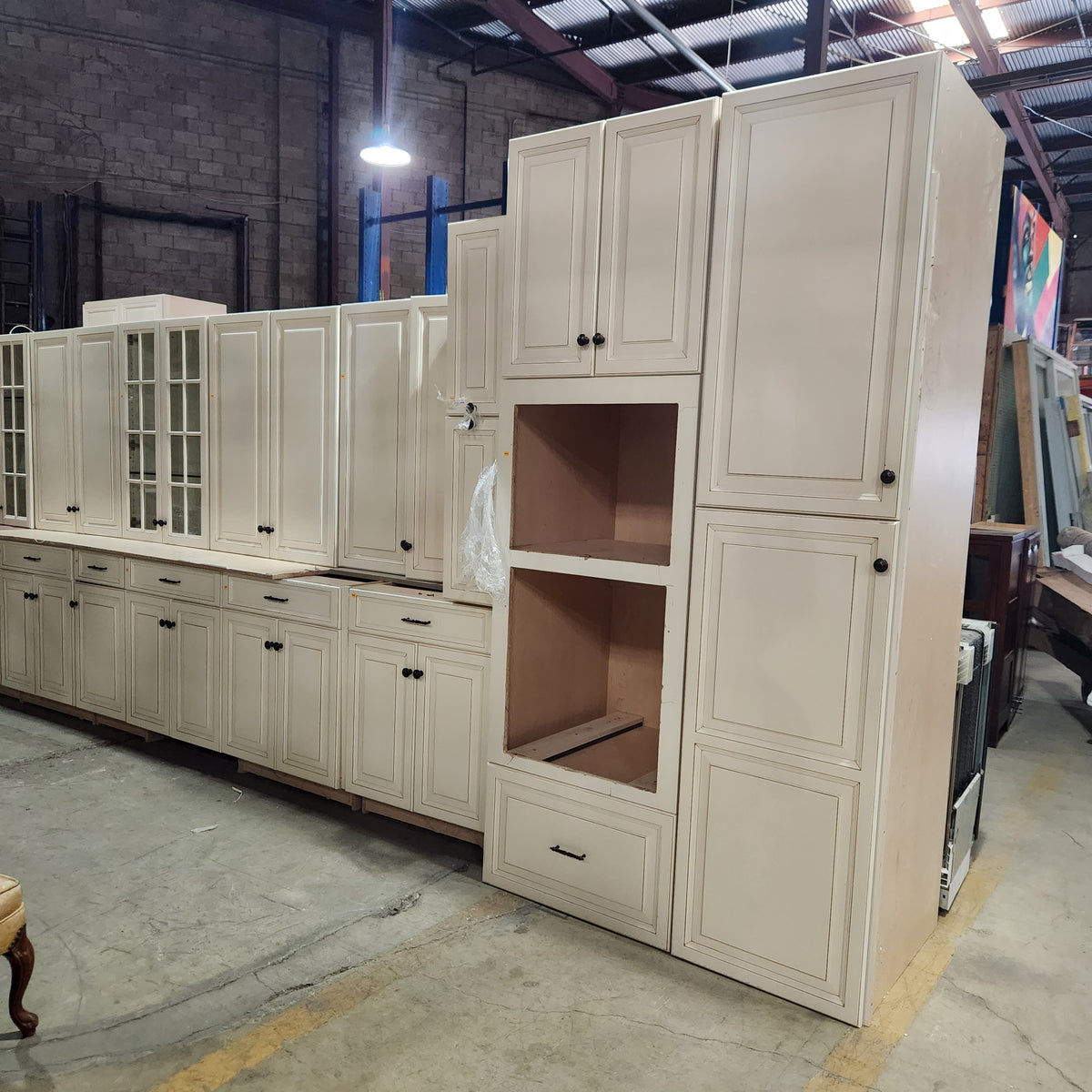 32 Piece Set of Glazed Kitchen Cabinets with Glass Panel Doors