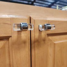 Load image into Gallery viewer, 16 Piece Set of Kitchen Cabinets with Acrylic T-Bar Pulls
