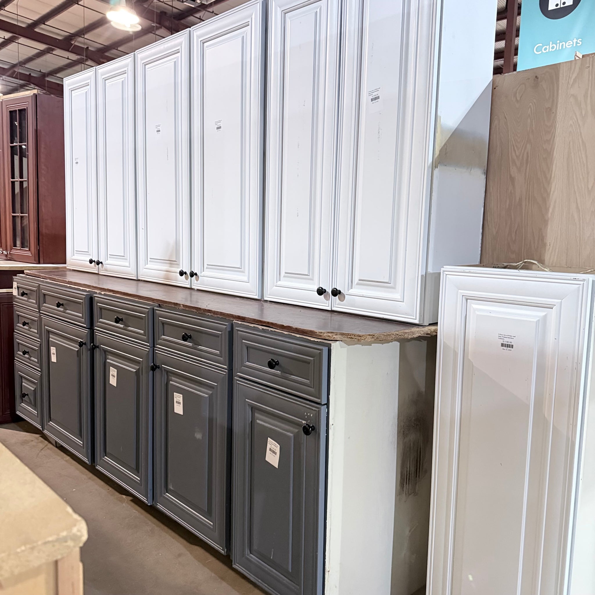 9 Piece Set of White and Dark Gray Pa...