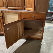 Load image into Gallery viewer, 20 Piece Set of Kitchen Cabinets with Bird Cage Pulls
