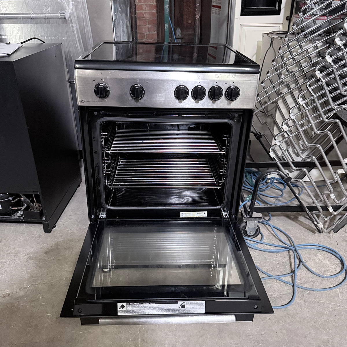 Summit Classic Collection 24" Freestanding Electric Range CLRE24