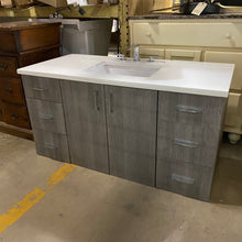 Load image into Gallery viewer, Modern Single Vanity with No Toe Kick
