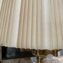 Load image into Gallery viewer, Vintage 1980s Stiffel Brass Floor Lamp
