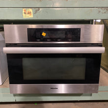 Load image into Gallery viewer, Miele MasterChef™ 24&quot; Speed Oven H4084BM
