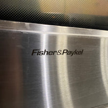 Load image into Gallery viewer, Fisher &amp; Paykel 30&quot; Double Wall Oven FPOD302
