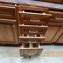 Load image into Gallery viewer, 18 Piece Set of Maple Kitchen Cabinets by Decorá
