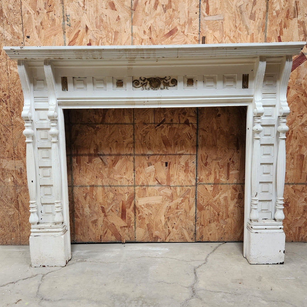 White Mantel with Double Columns and Square Trim