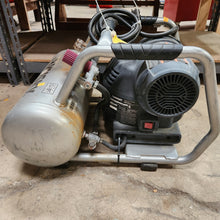Load image into Gallery viewer, Husky 4 Gallon 225 PSI Electric Air Compressor C041H
