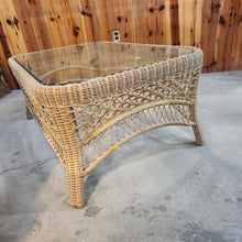 Load image into Gallery viewer, Ebel Inc. Synthetic Wicker Coffee Table with Glass Top

